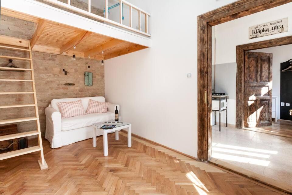 Little Whistle In The Heart Of Jewish District With Ac Appartement Boedapest Buitenkant foto