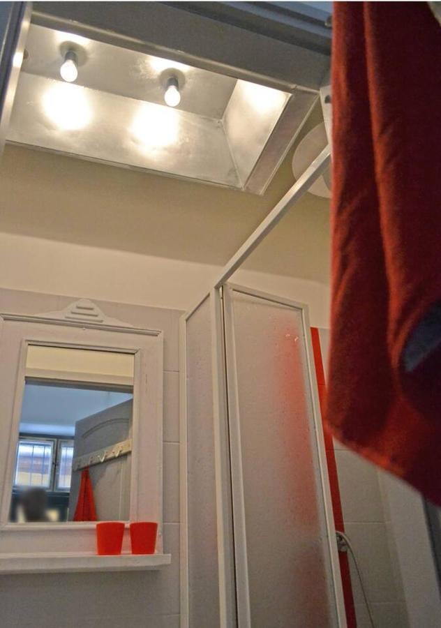 Little Whistle In The Heart Of Jewish District With Ac Appartement Boedapest Buitenkant foto